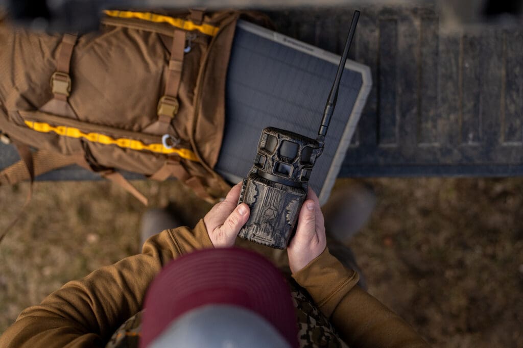Revolver Pro 2.0 360° Cellular Trail Camera